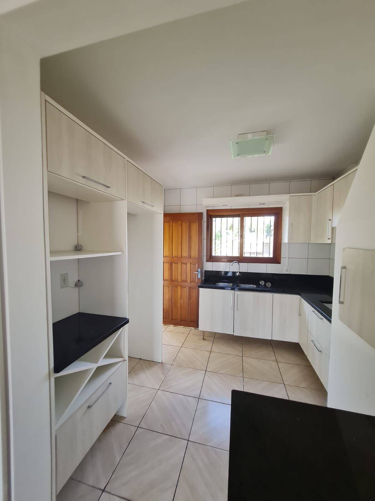 Apartamento à venda com 2 quartos, 87m² - Foto 3