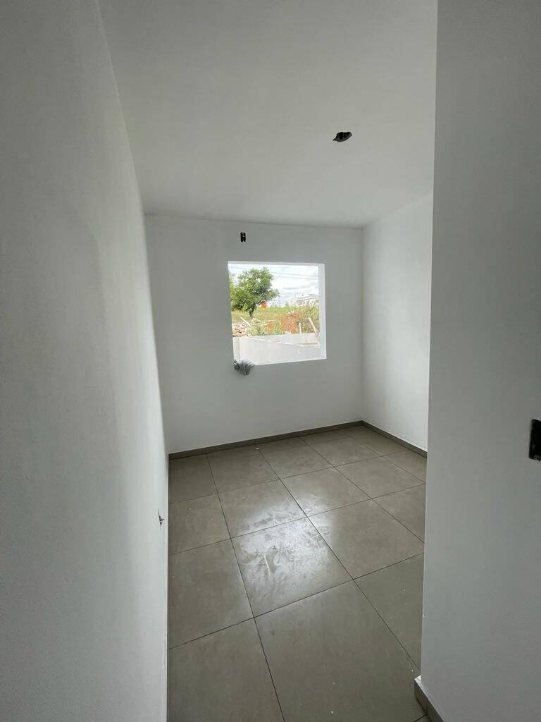 Casa à venda com 1 quarto, 63m² - Foto 3