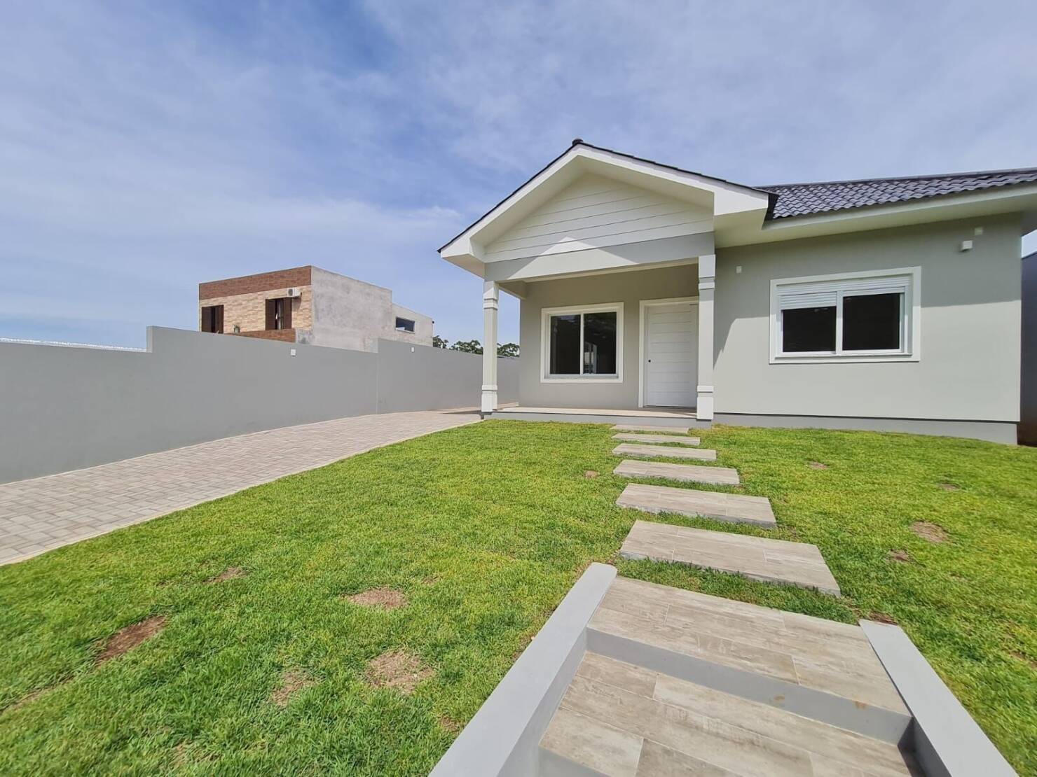 Casa à venda com 3 quartos, 145m² - Foto 4