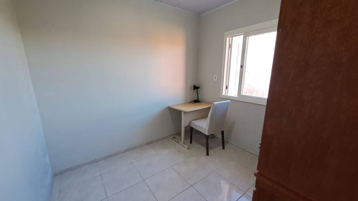Casa à venda com 2 quartos, 50m² - Foto 7