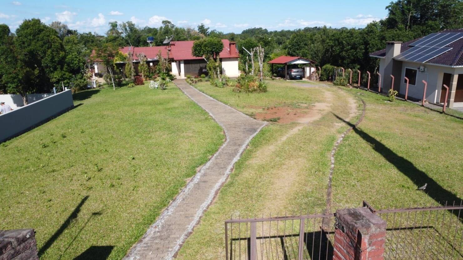 Chácara à venda com 3 quartos, 292m² - Foto 6