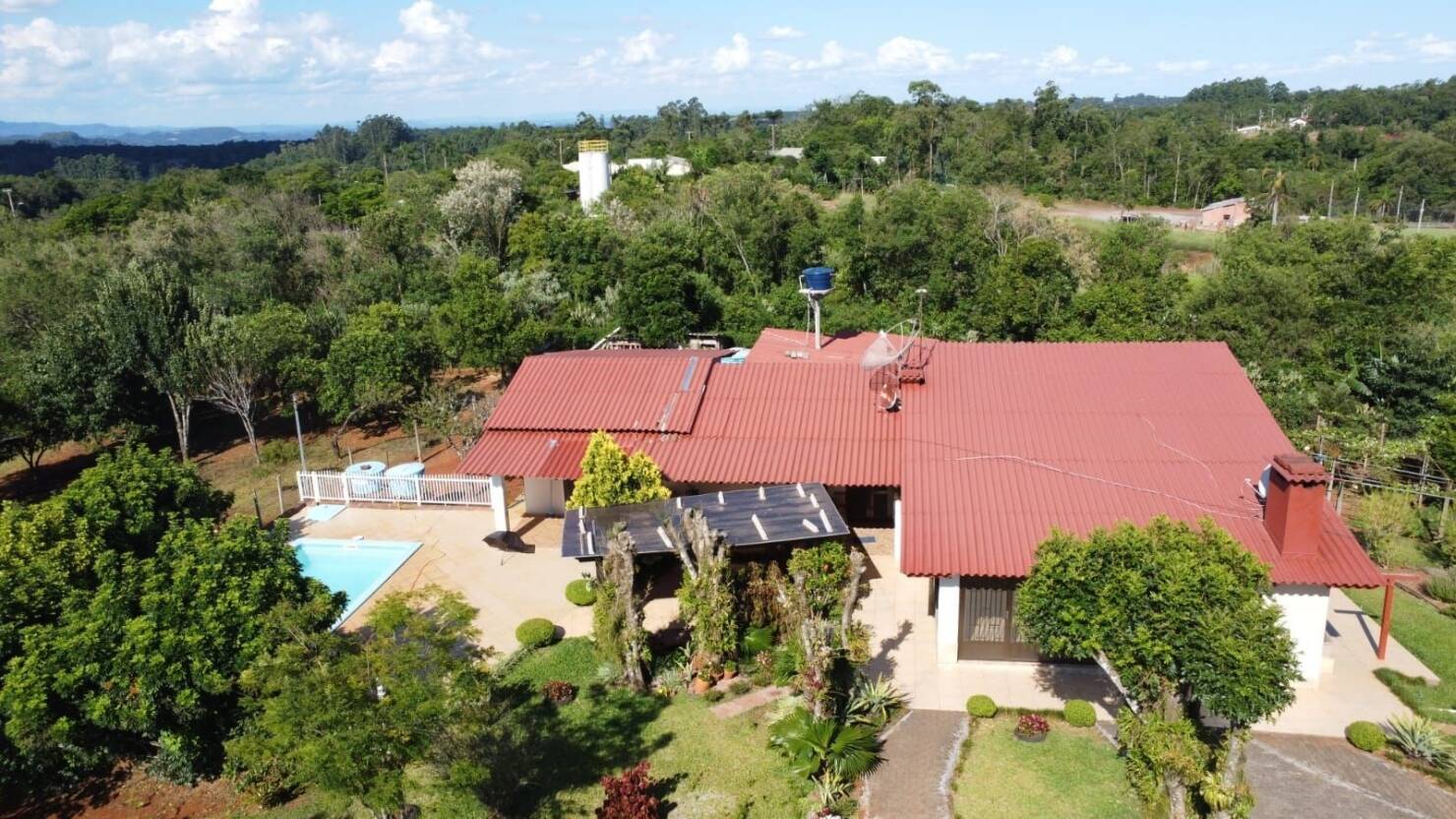 Chácara à venda com 3 quartos, 292m² - Foto 7