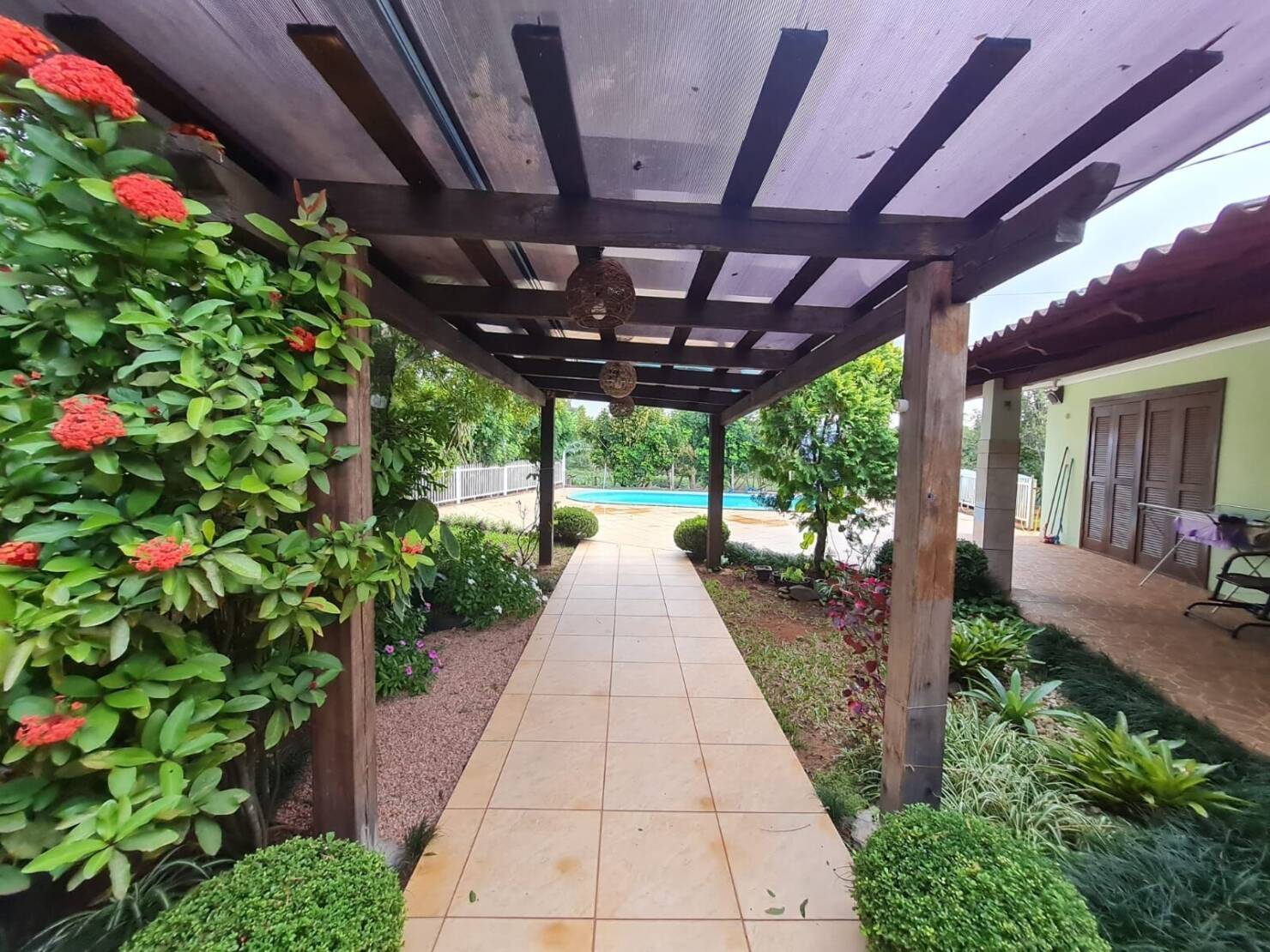 Chácara à venda com 3 quartos, 292m² - Foto 8