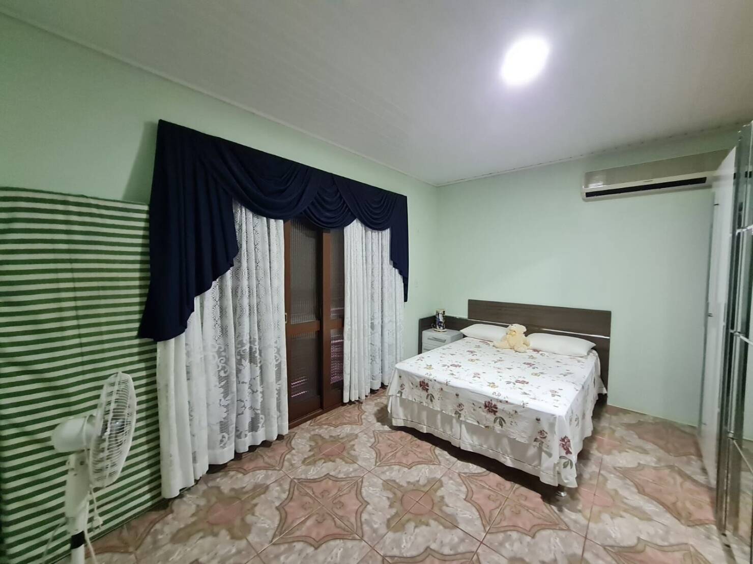Chácara à venda com 3 quartos, 292m² - Foto 23