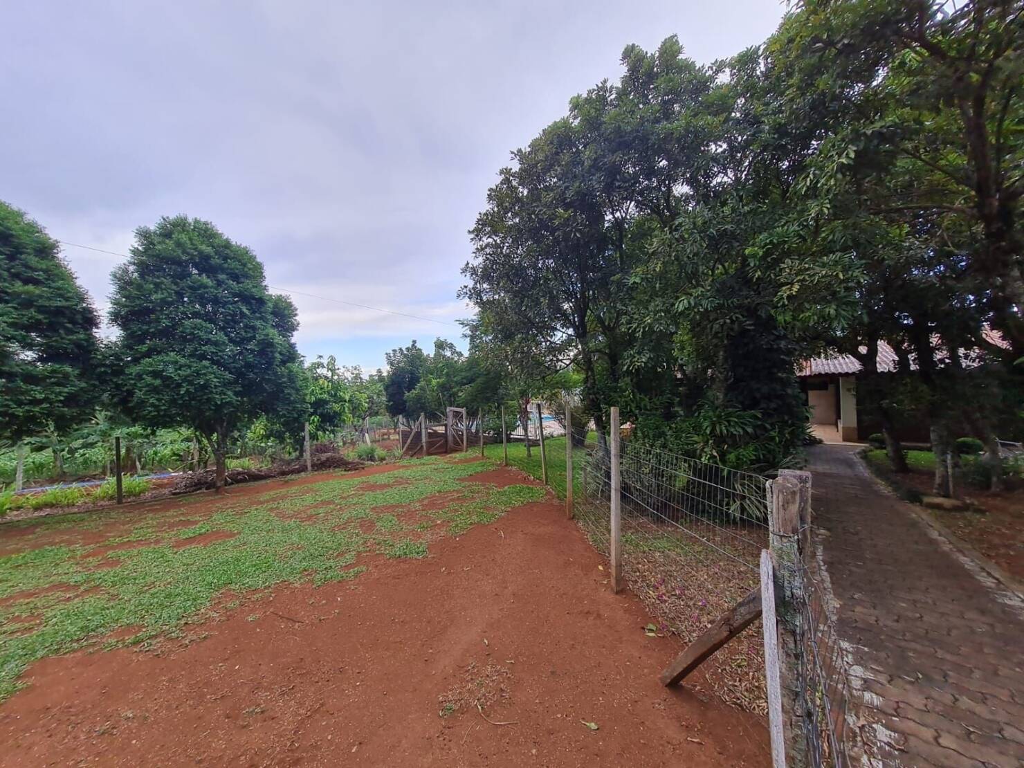 Chácara à venda com 3 quartos, 292m² - Foto 32