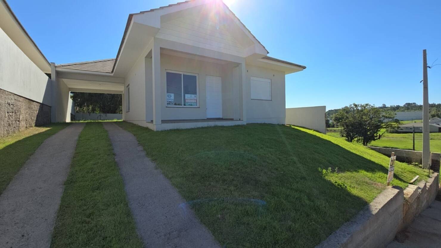 Casa à venda com 3 quartos, 120m² - Foto 4