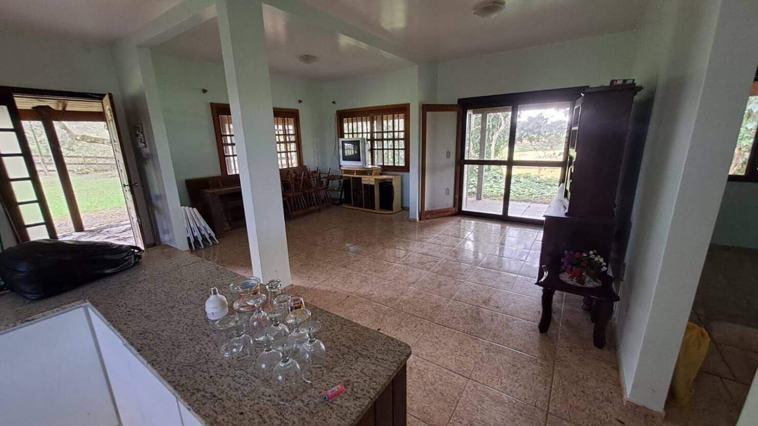 Sítio à venda com 2 quartos, 110m² - Foto 19