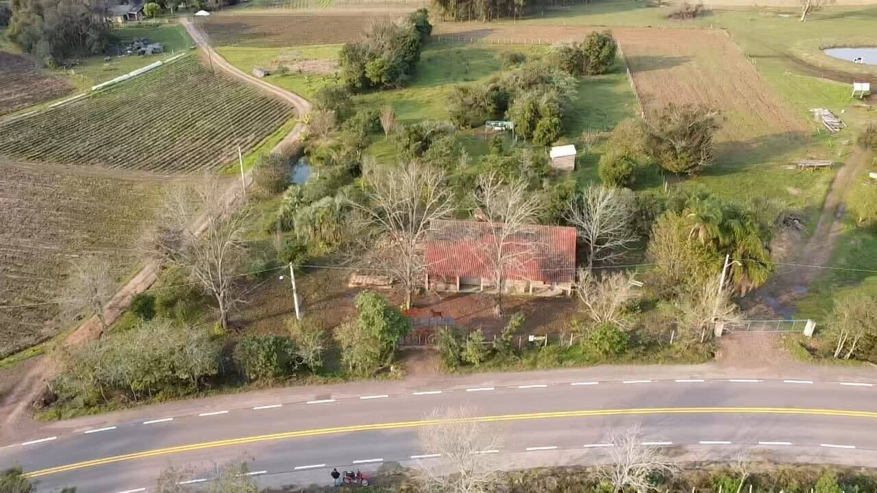 Sítio à venda com 2 quartos, 7320m² - Foto 2