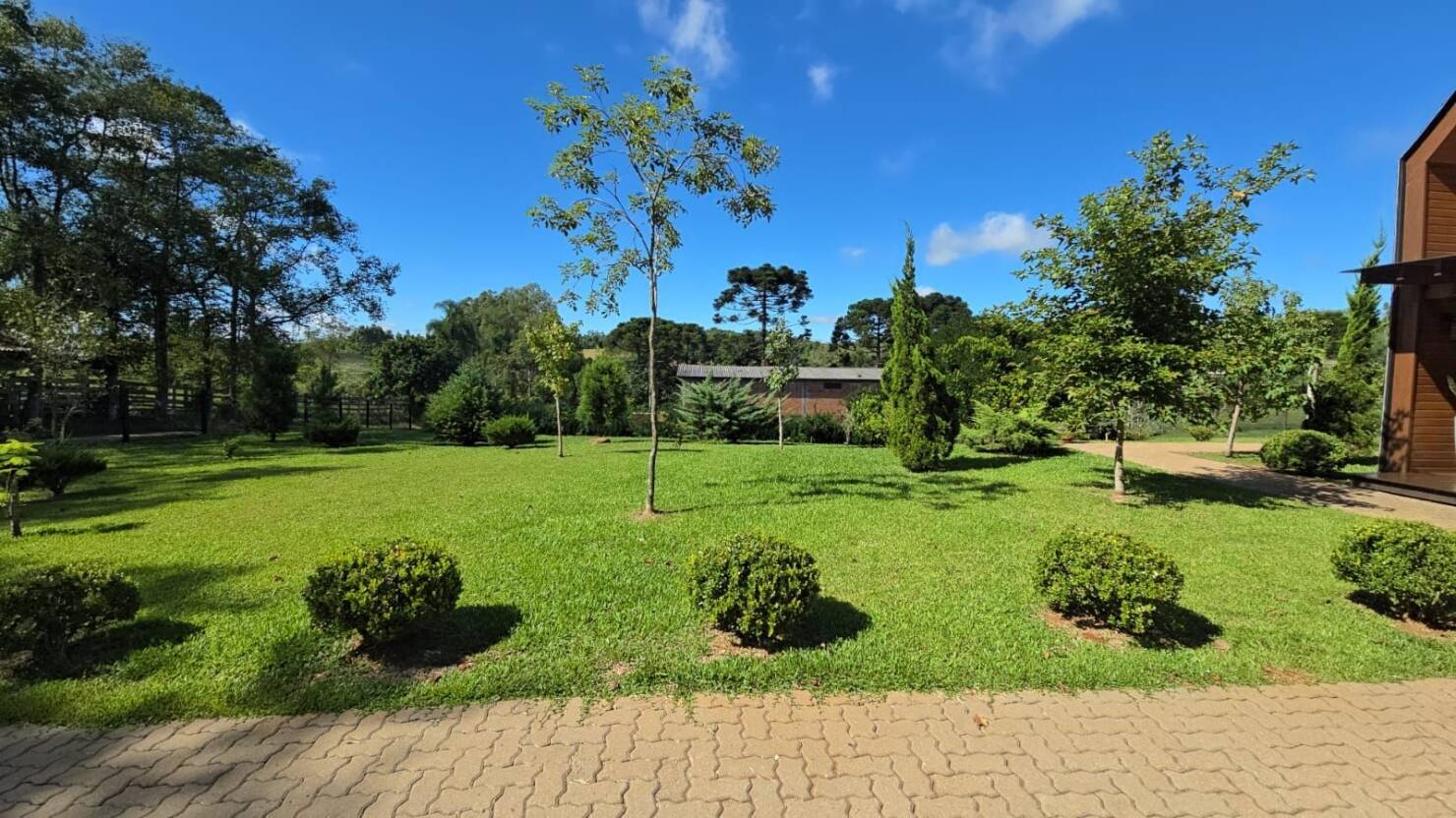 Chácara à venda com 3 quartos, 190m² - Foto 39