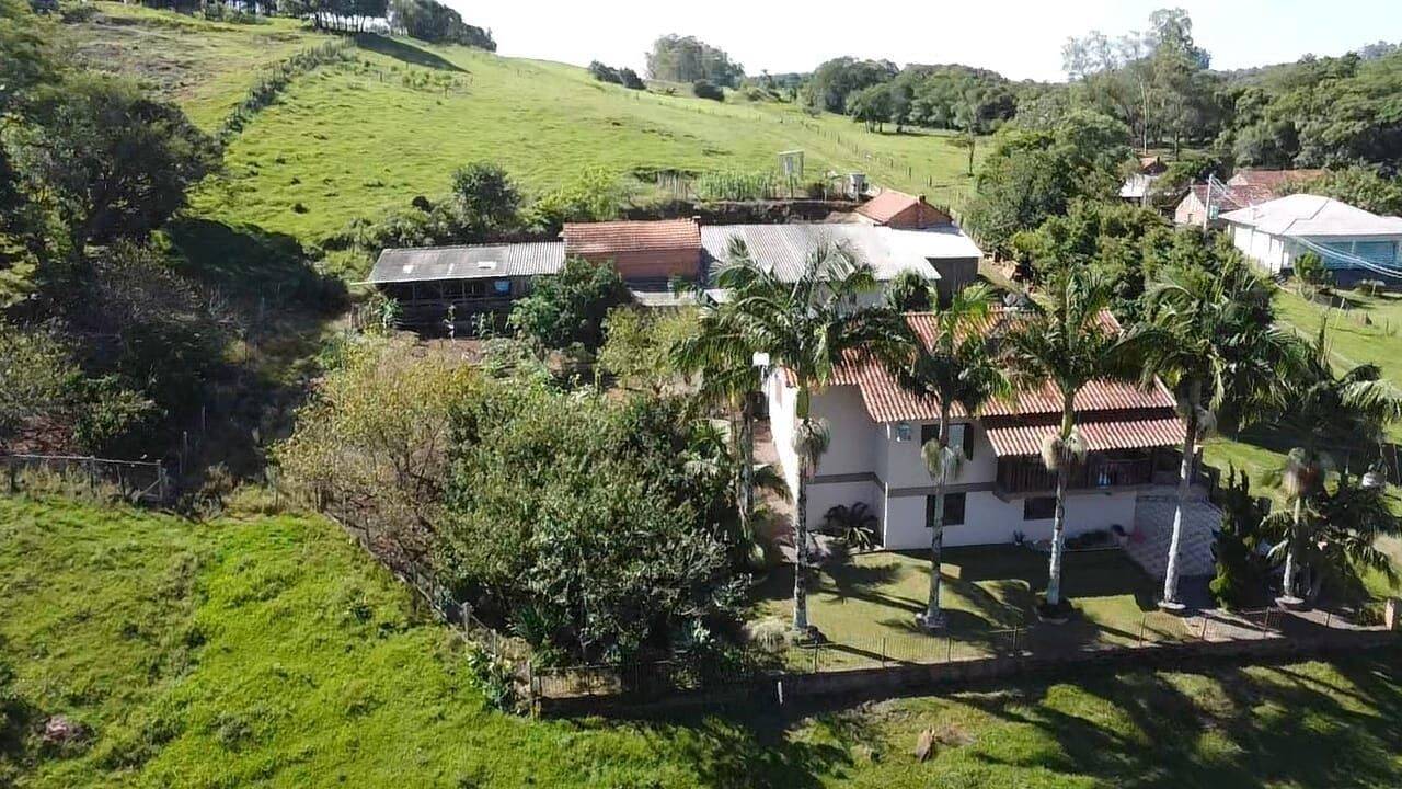 Sítio à venda com 4 quartos, 150m² - Foto 5
