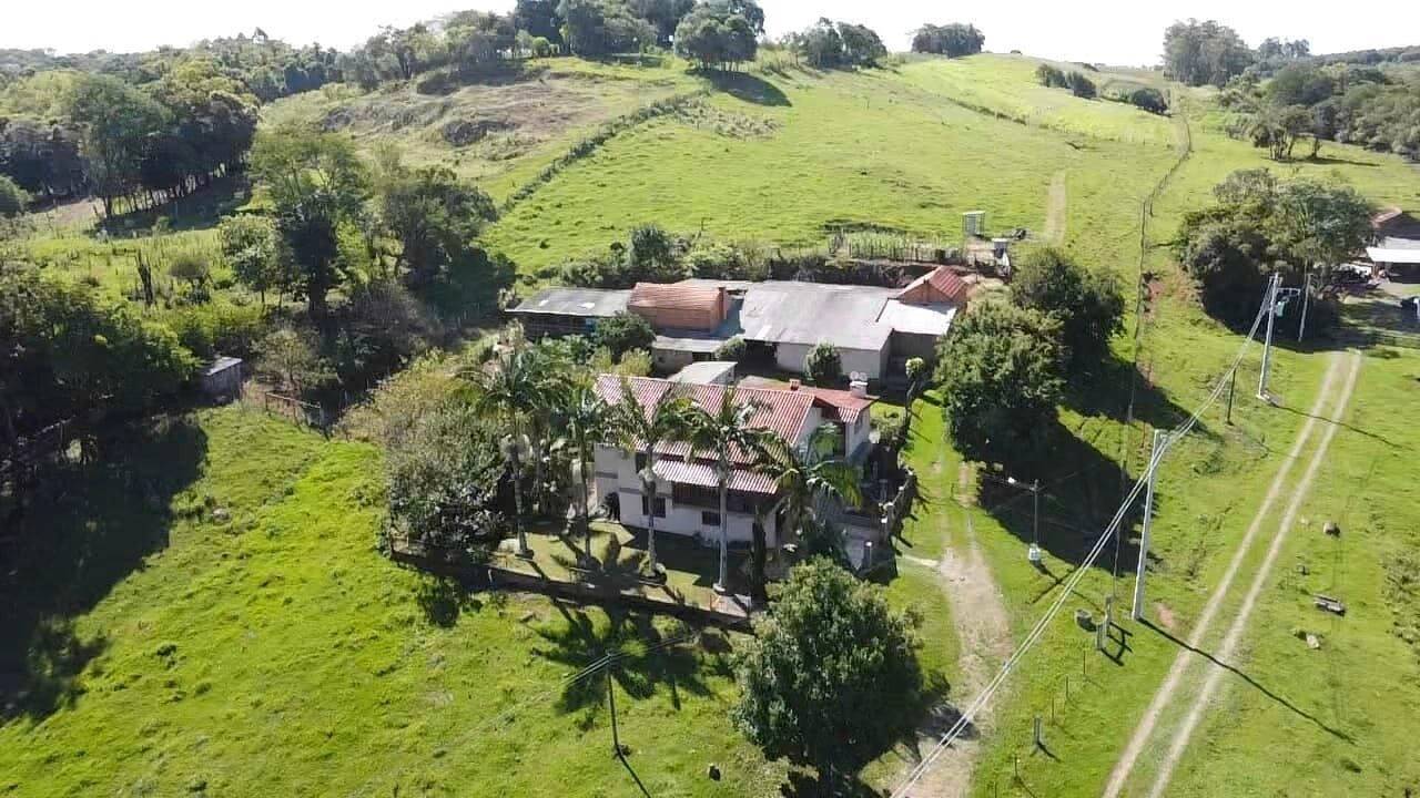 Sítio à venda com 4 quartos, 150m² - Foto 6