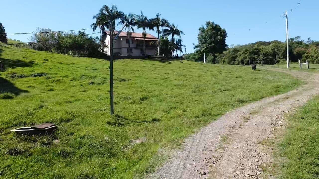 Sítio à venda com 4 quartos, 150m² - Foto 11