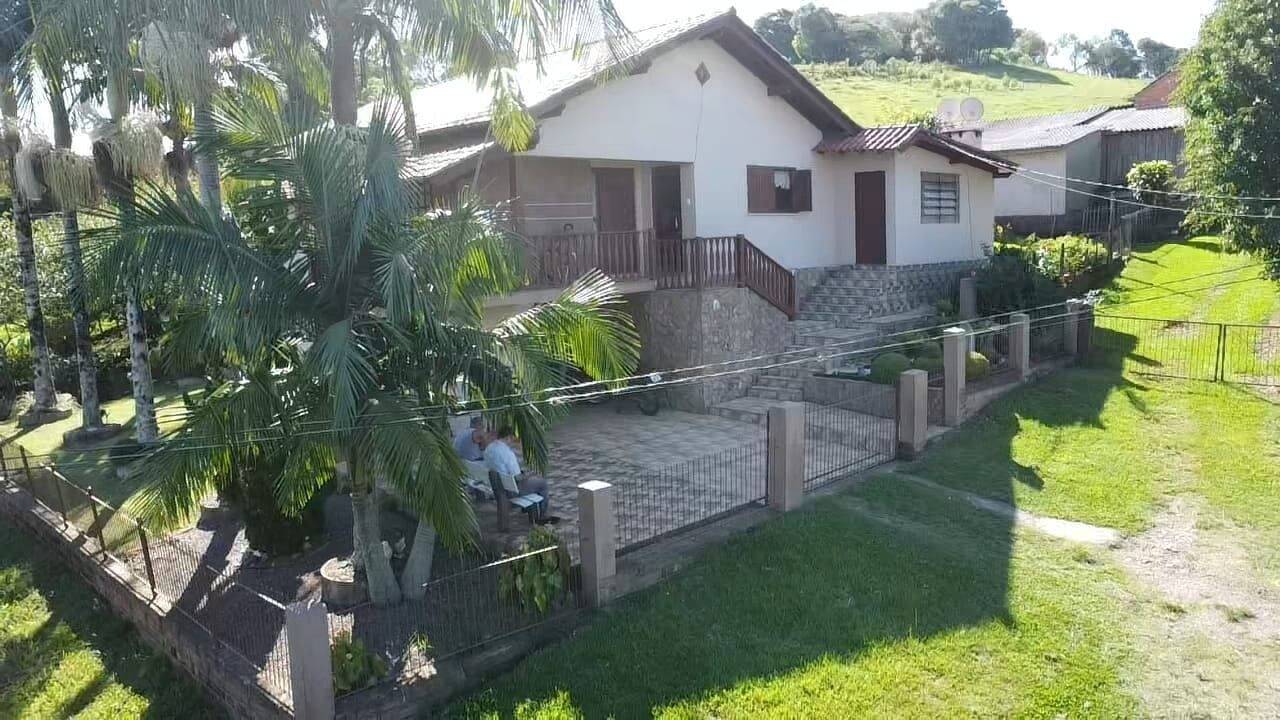 Sítio à venda com 4 quartos, 150m² - Foto 17