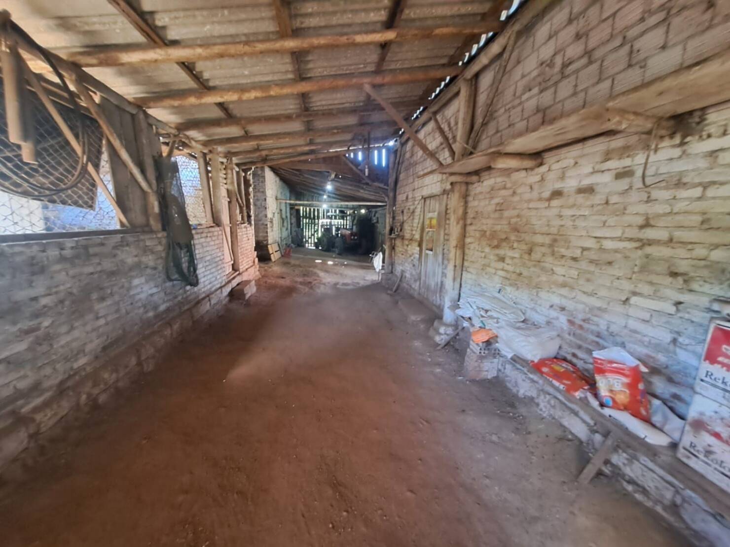 Sítio à venda com 4 quartos, 150m² - Foto 33