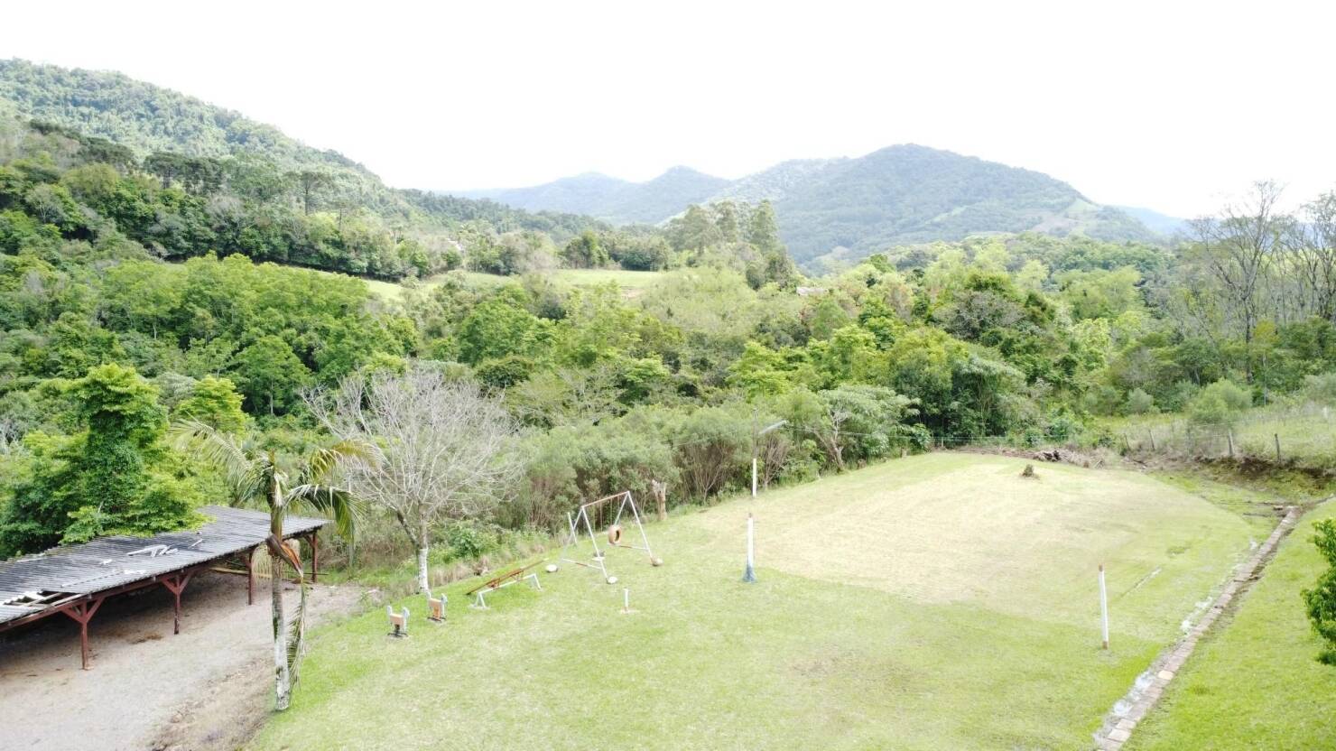 Chácara à venda com 3 quartos, 600m² - Foto 5