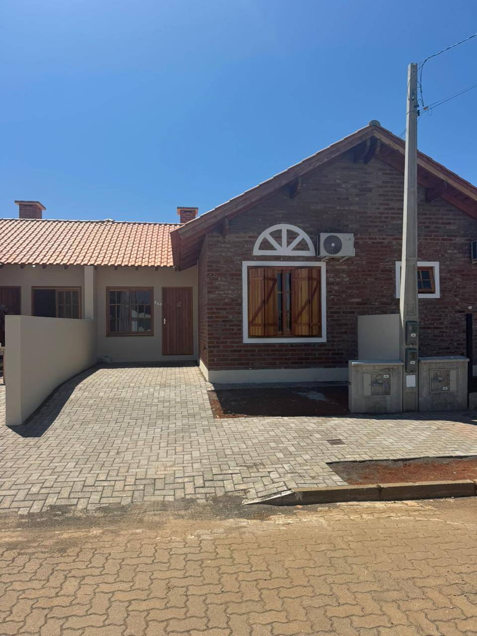 Casa, 2 quartos, 60 m² - Foto 1