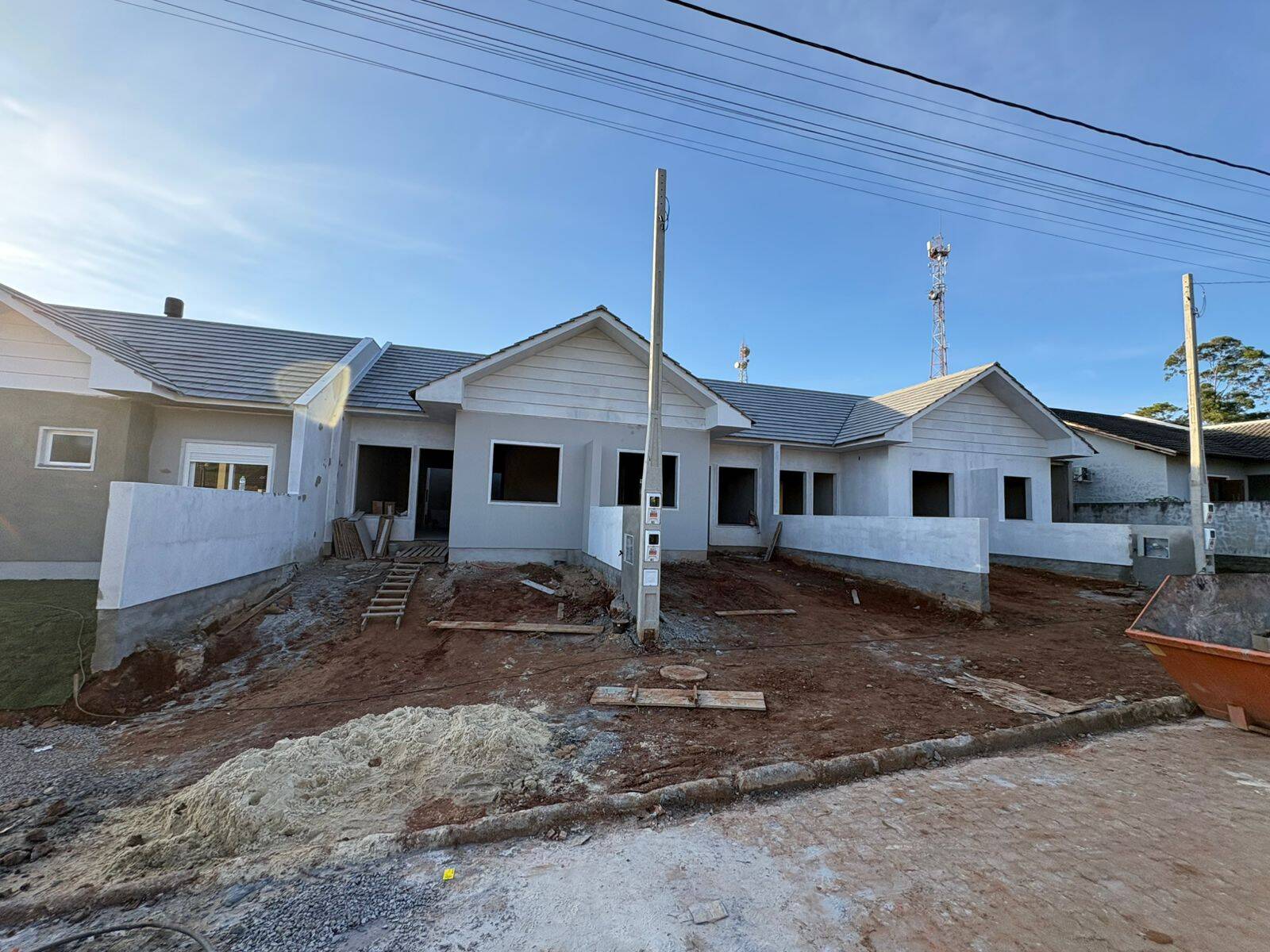 Casa, 2 quartos, 48 m² - Foto 1