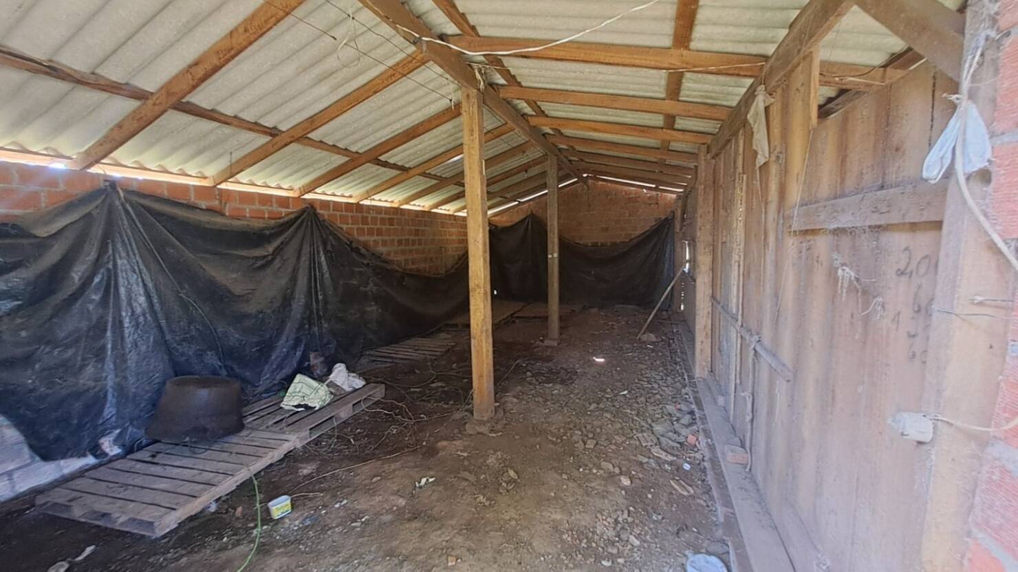 Fazenda à venda com 2 quartos, 68000m² - Foto 34