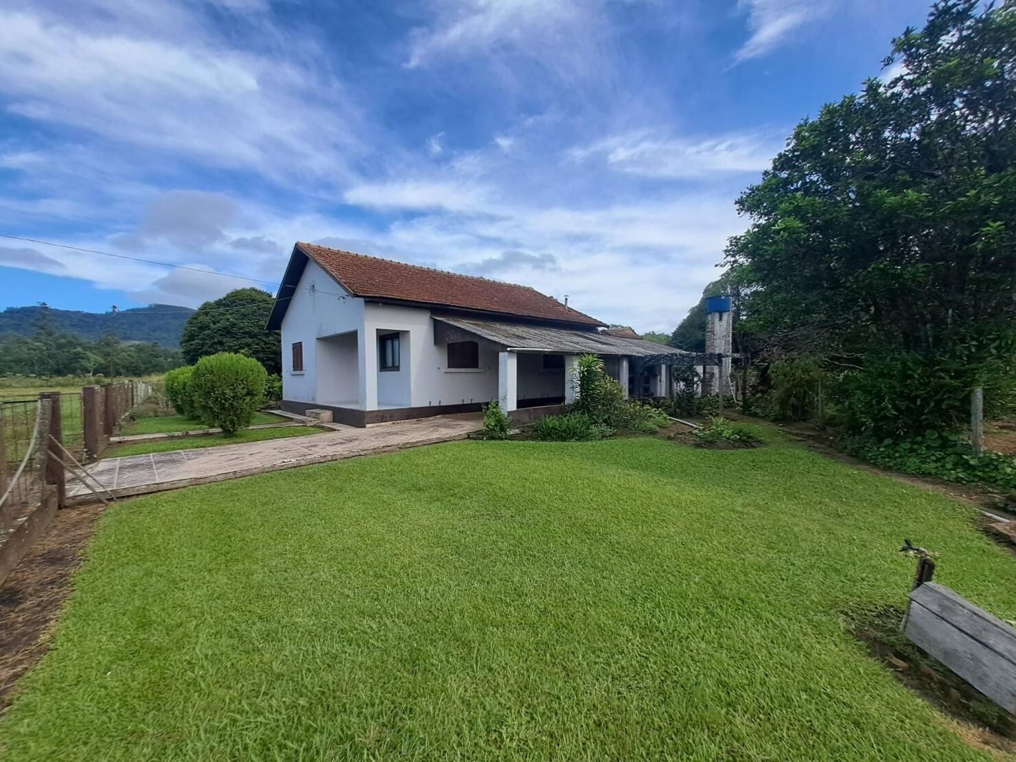 Fazenda à venda com 3 quartos, 240m² - Foto 10