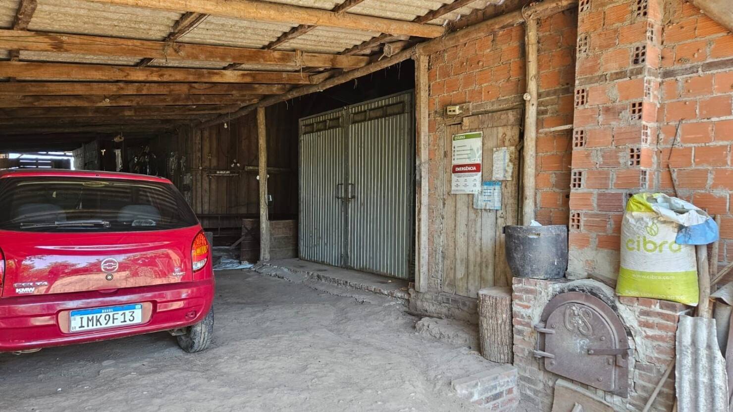 Fazenda à venda com 3 quartos, 250m² - Foto 9
