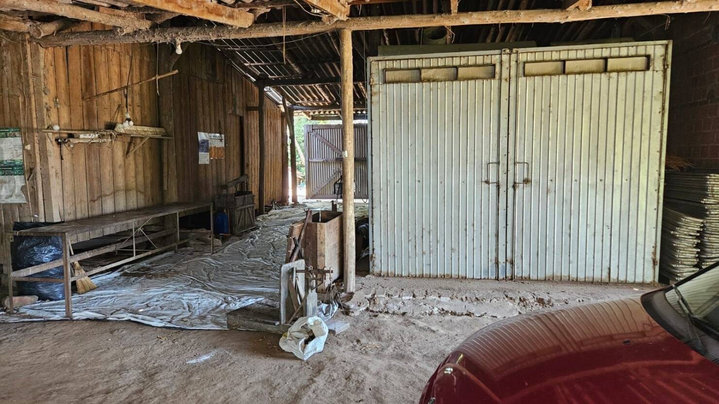 Fazenda à venda com 3 quartos, 250m² - Foto 12