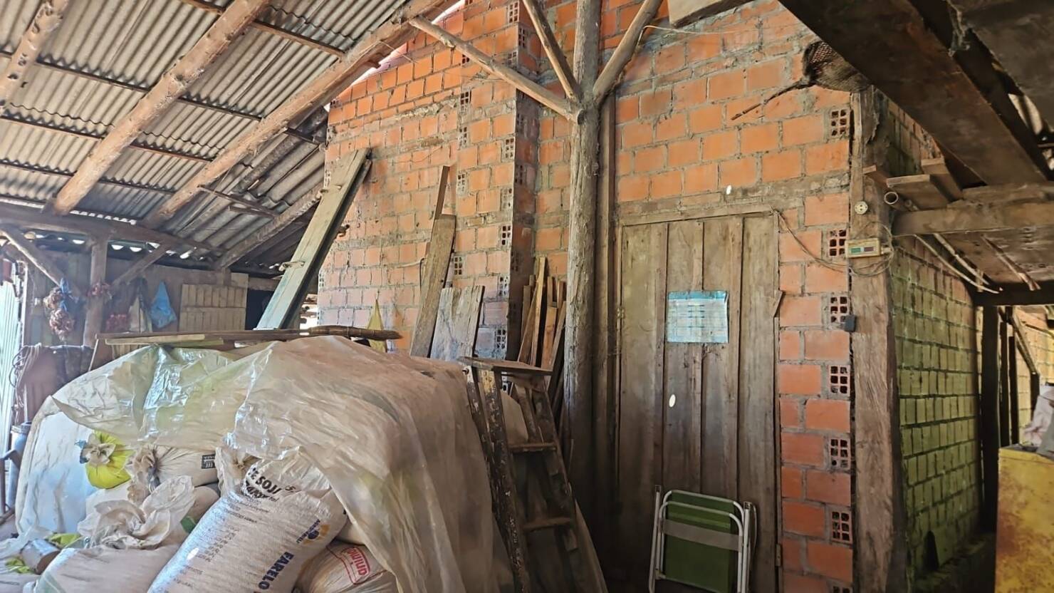 Fazenda à venda com 3 quartos, 250m² - Foto 33