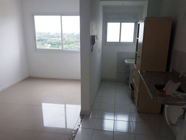 Apartamento à venda com 3 quartos, 65m² - Foto 4