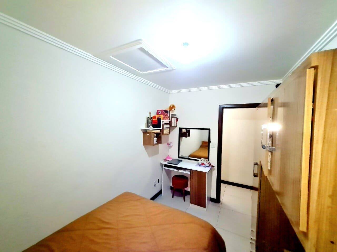 Casa, 2 quartos, 231 m² - Foto 1