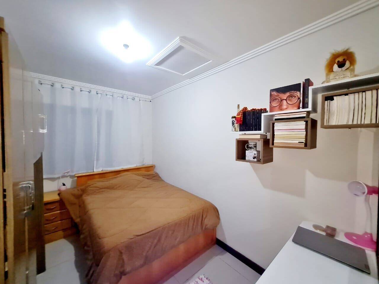 Casa, 2 quartos, 231 m² - Foto 3