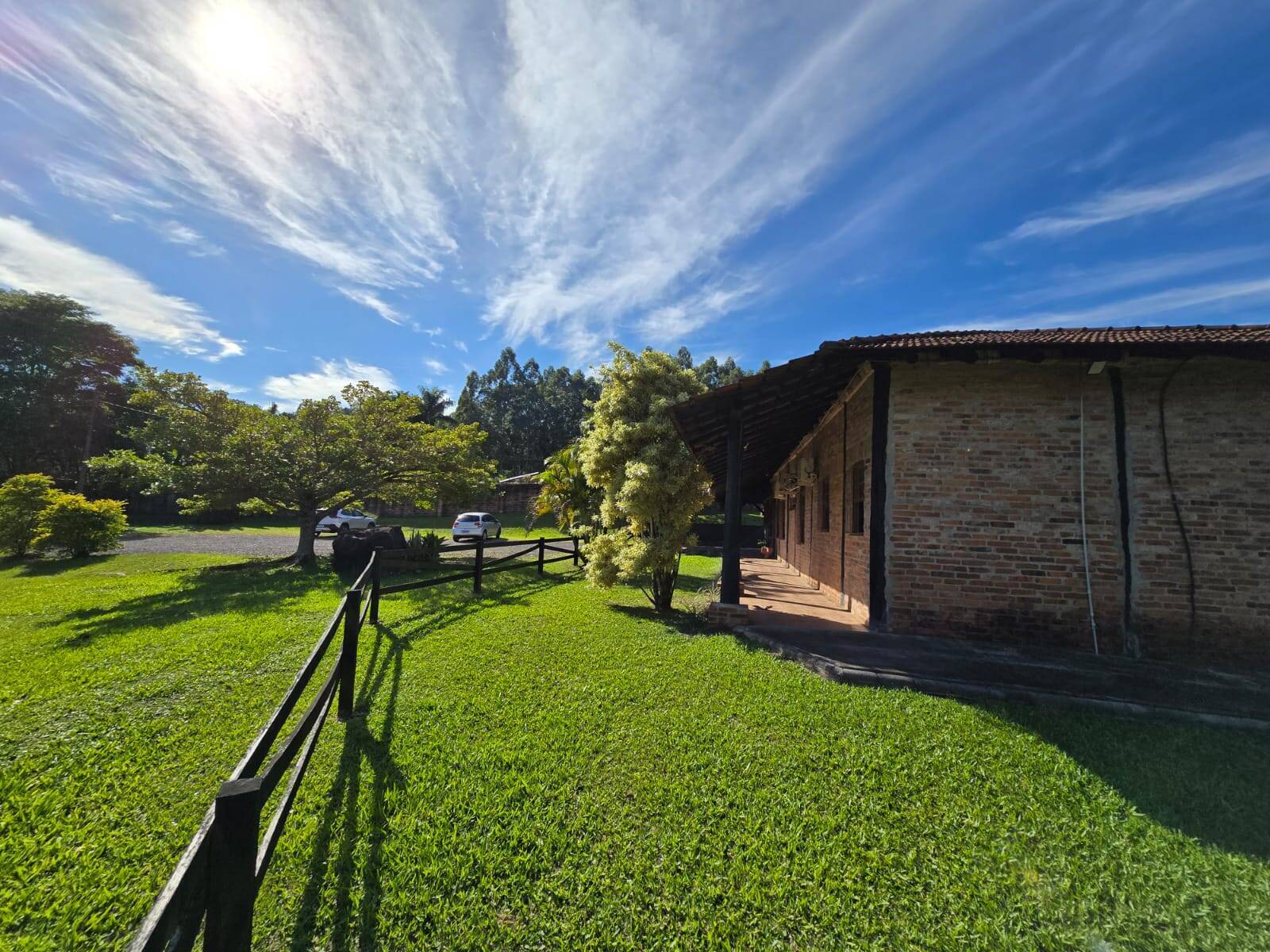 Casa à venda com 3 quartos, 303m² - Foto 7