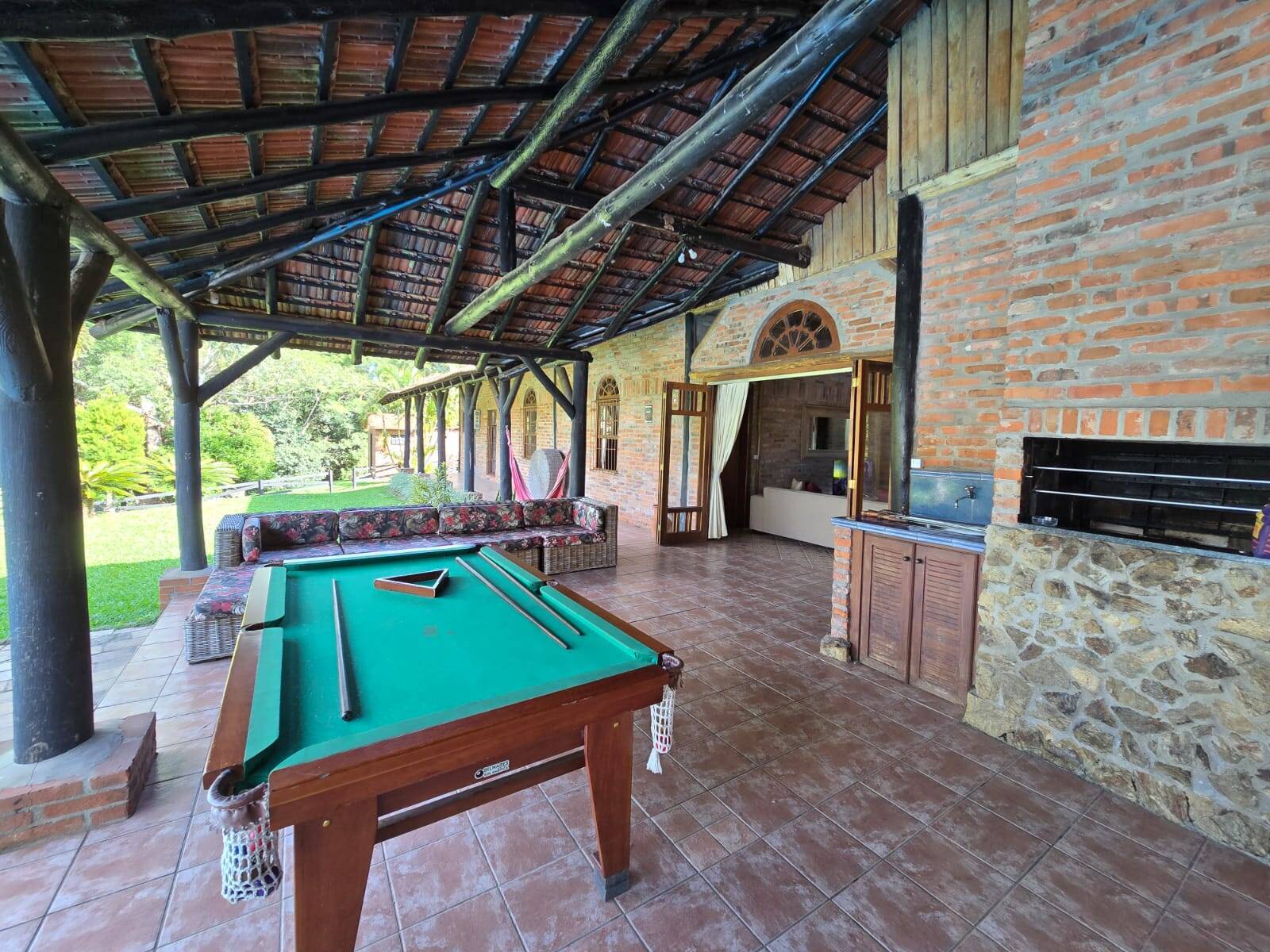 Casa à venda com 3 quartos, 303m² - Foto 21