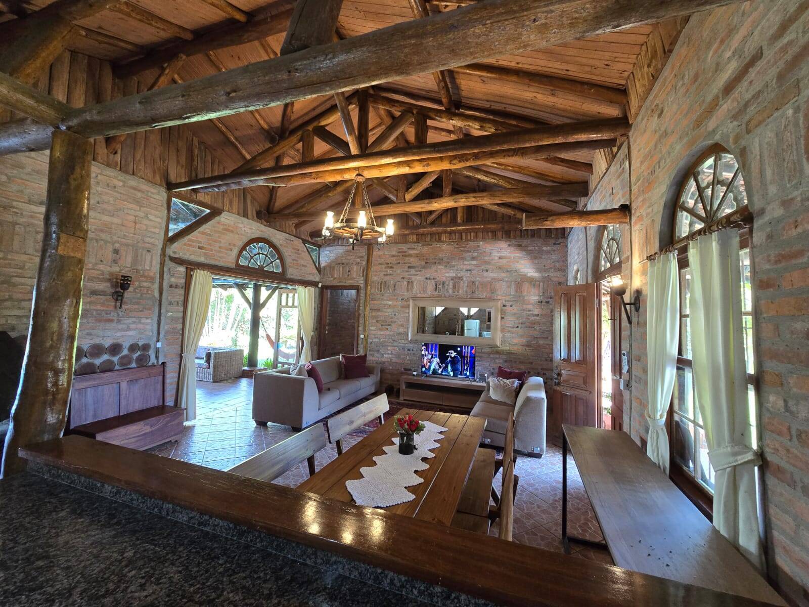 Casa à venda com 3 quartos, 303m² - Foto 28