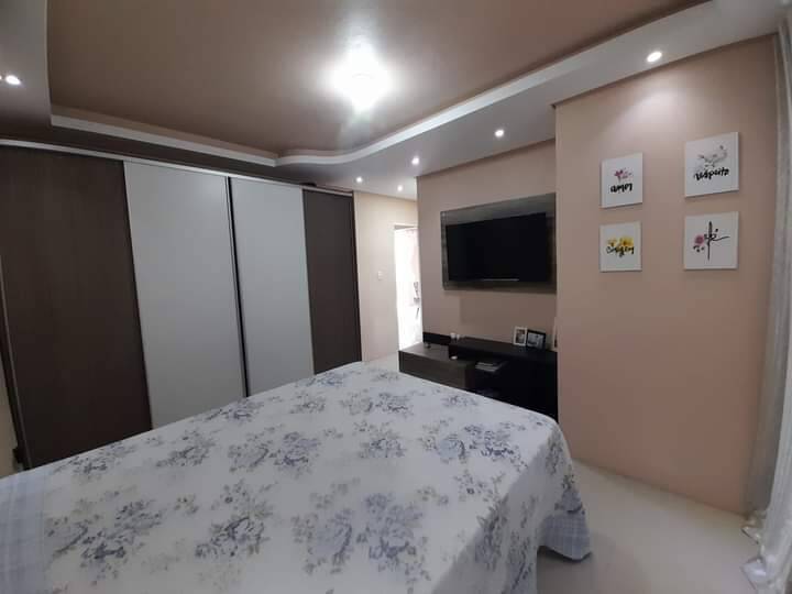 Casa, 3 quartos, 240 m² - Foto 6