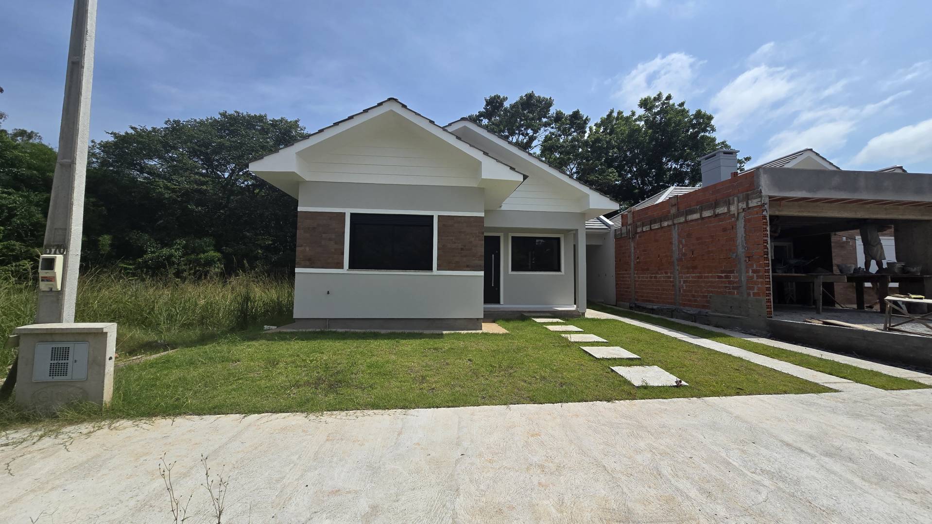 Casa, 3 quartos, 99 m² - Foto 2