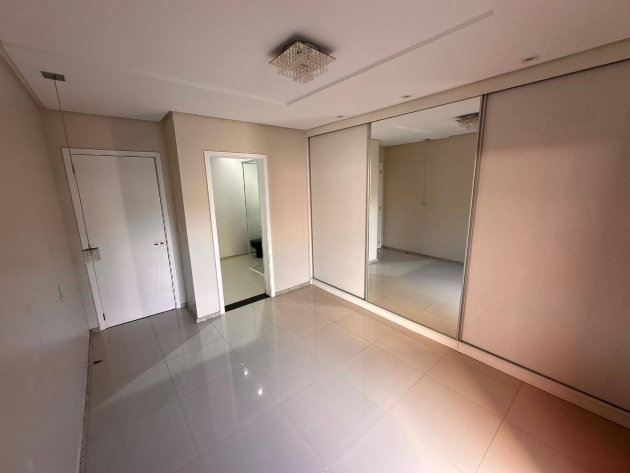 Casa, 3 quartos, 214 m² - Foto 14