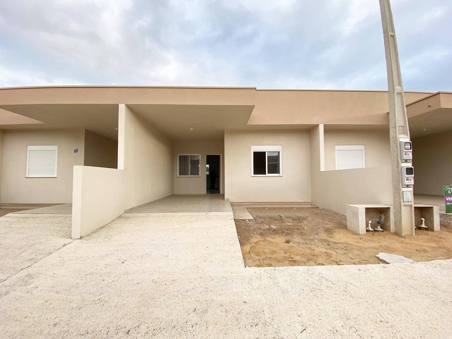 Casa, 2 quartos, 62 m² - Foto 1