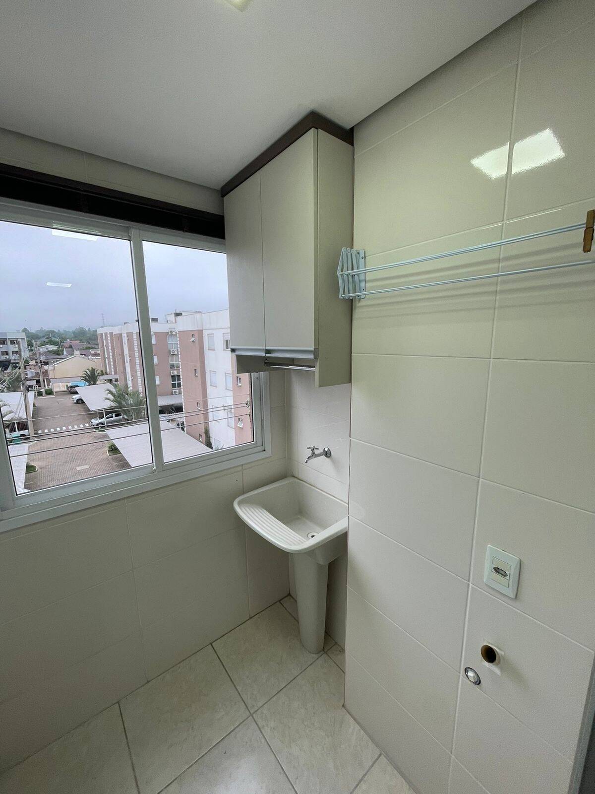 Apartamento à venda com 2 quartos, 68m² - Foto 5