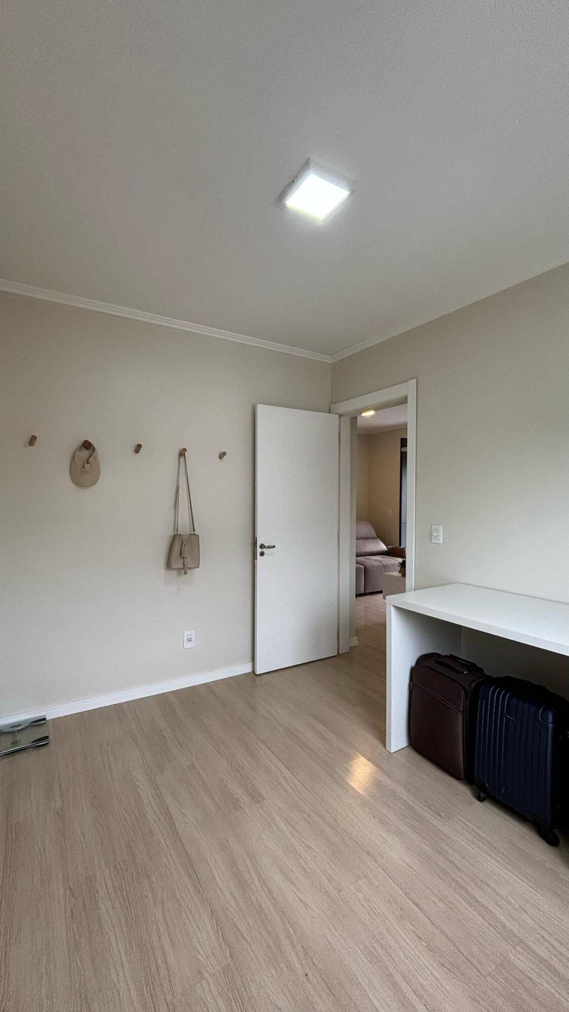 Apartamento à venda com 2 quartos, 57m² - Foto 10