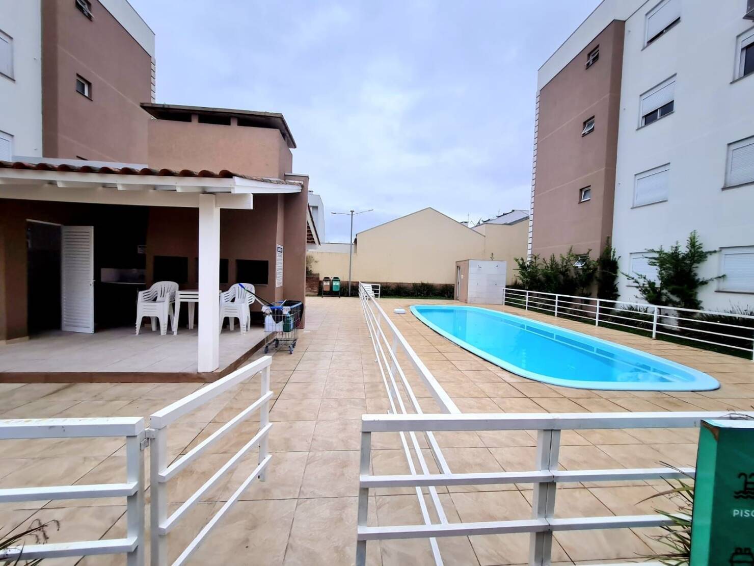 Apartamento à venda com 2 quartos, 57m² - Foto 13