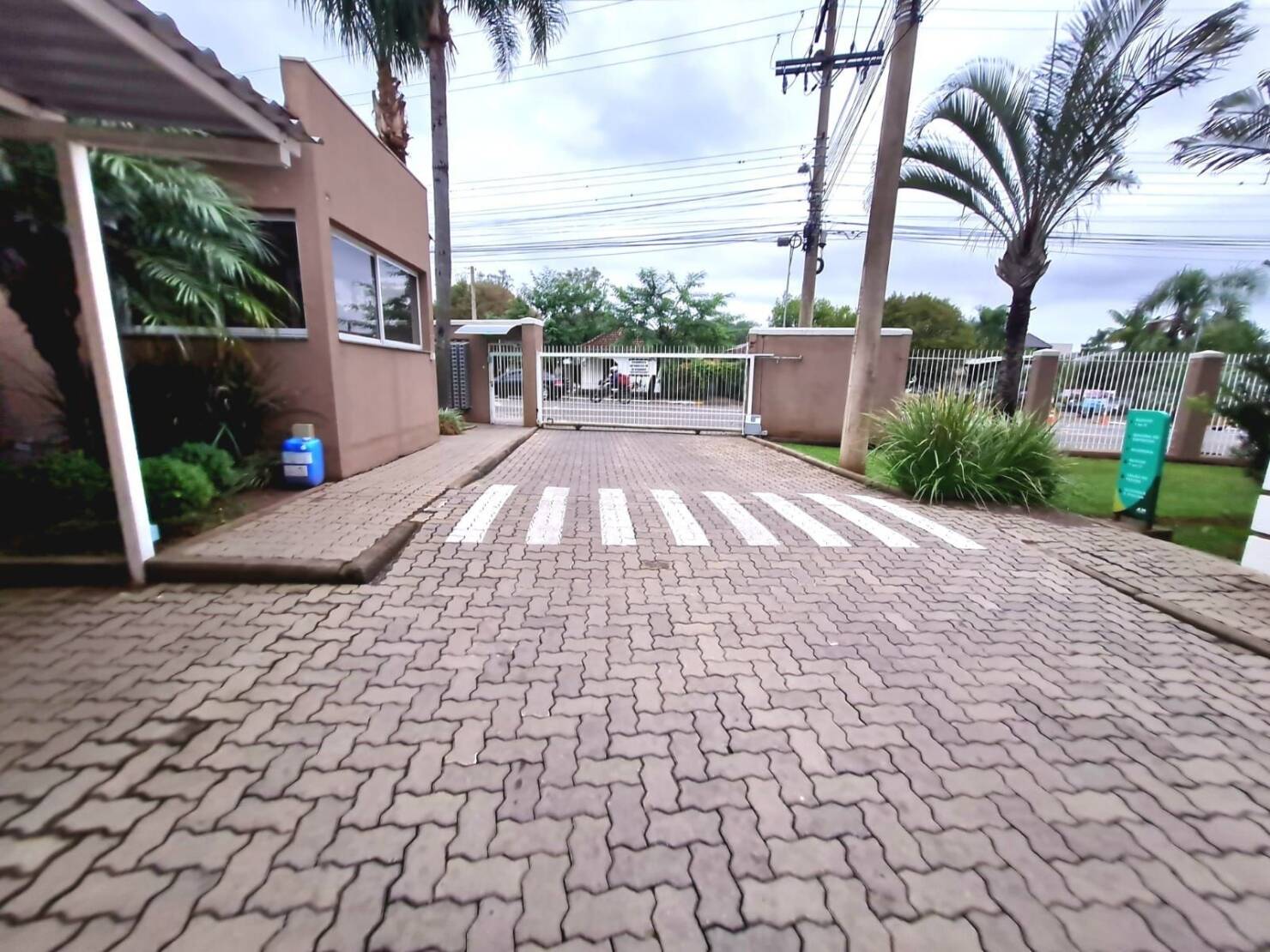 Apartamento à venda com 2 quartos, 57m² - Foto 19