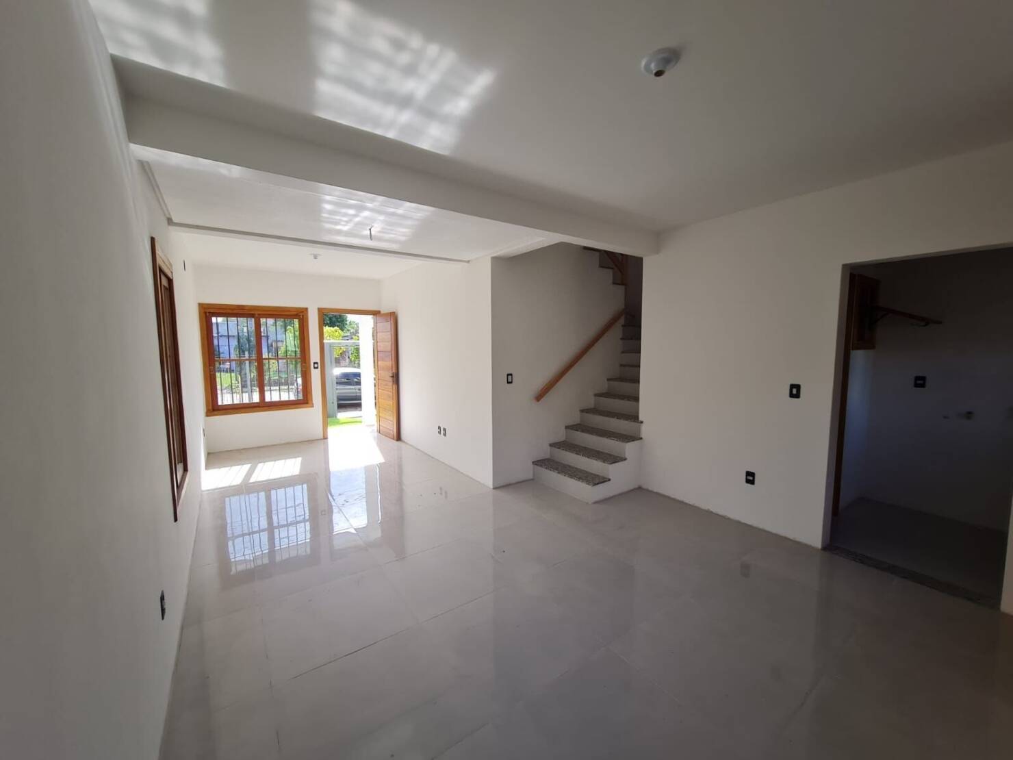 Apartamento à venda com 3 quartos, 111m² - Foto 7