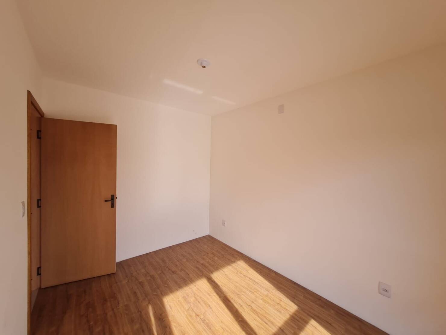 Apartamento à venda com 3 quartos, 111m² - Foto 19