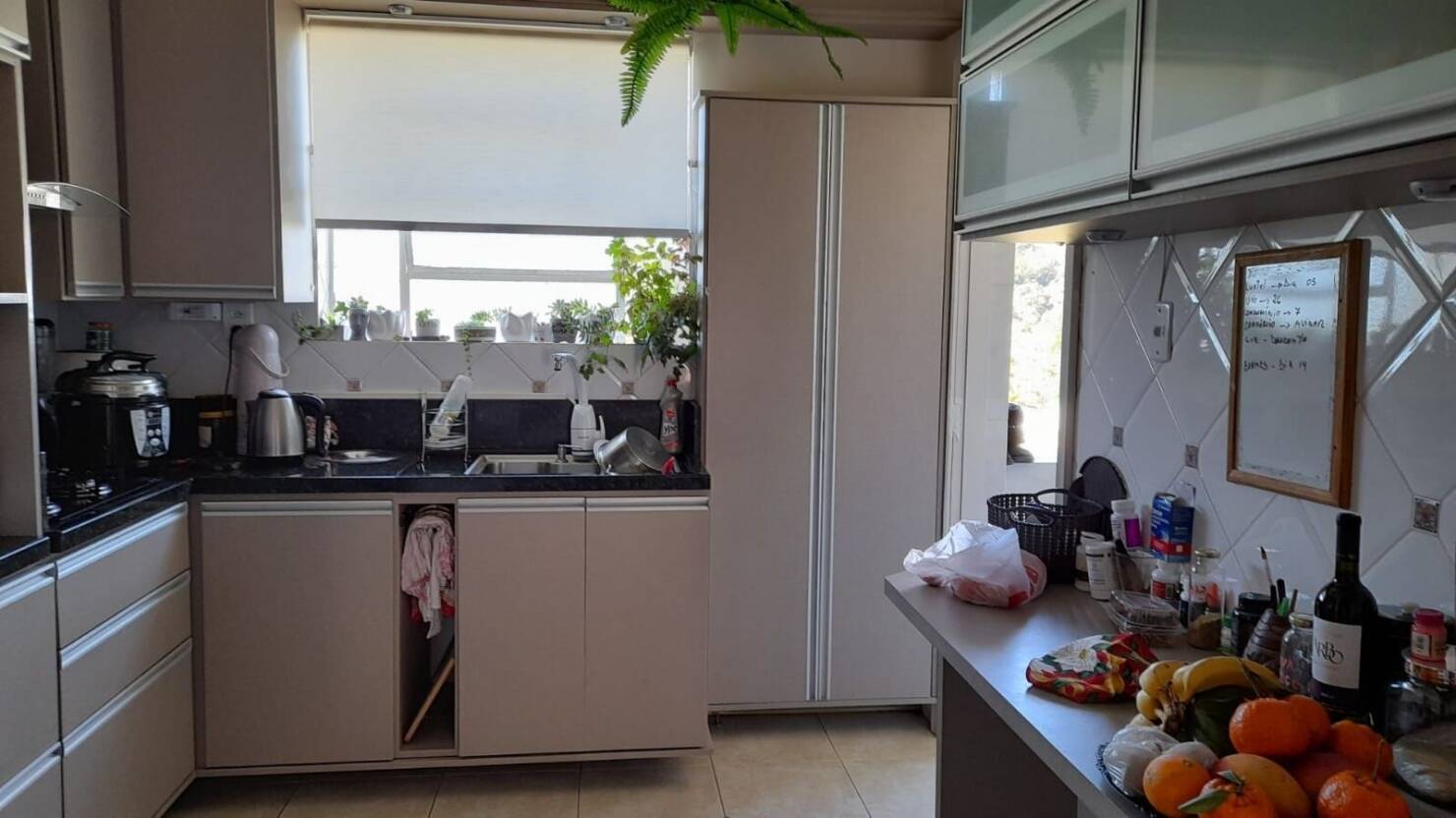 Apartamento à venda com 3 quartos, 85m² - Foto 4