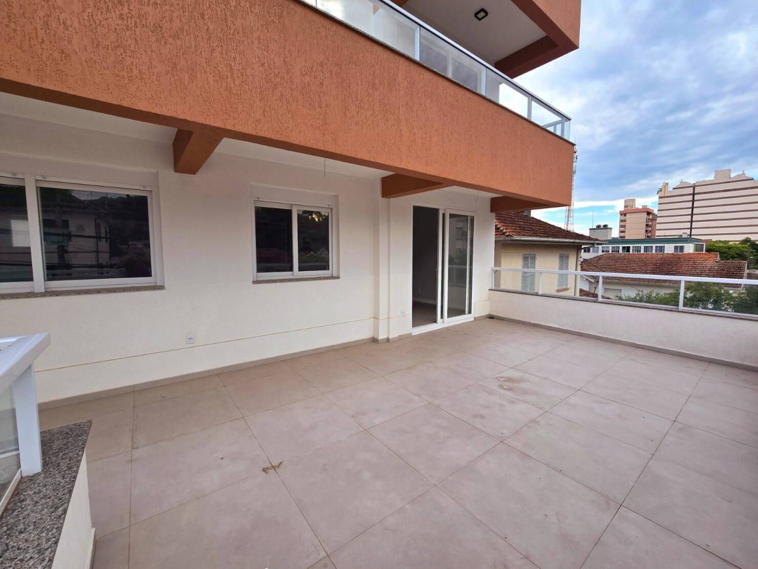 Apartamento à venda com 2 quartos, 102m² - Foto 7