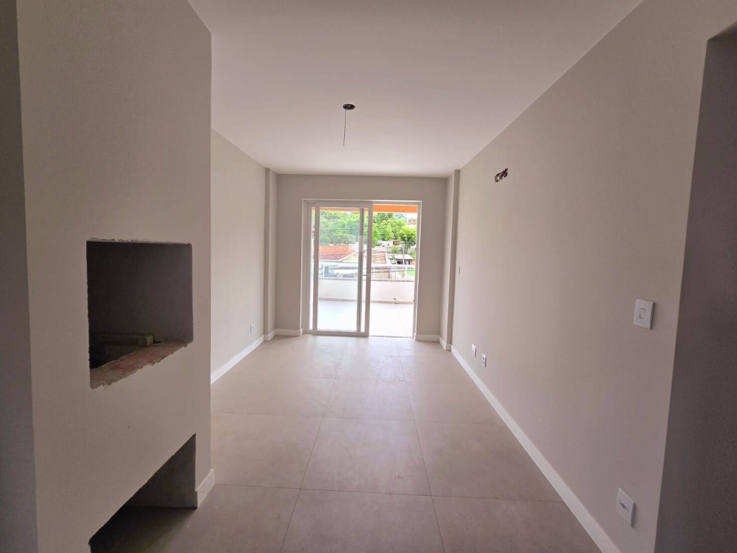 Apartamento à venda com 2 quartos, 61m² - Foto 3
