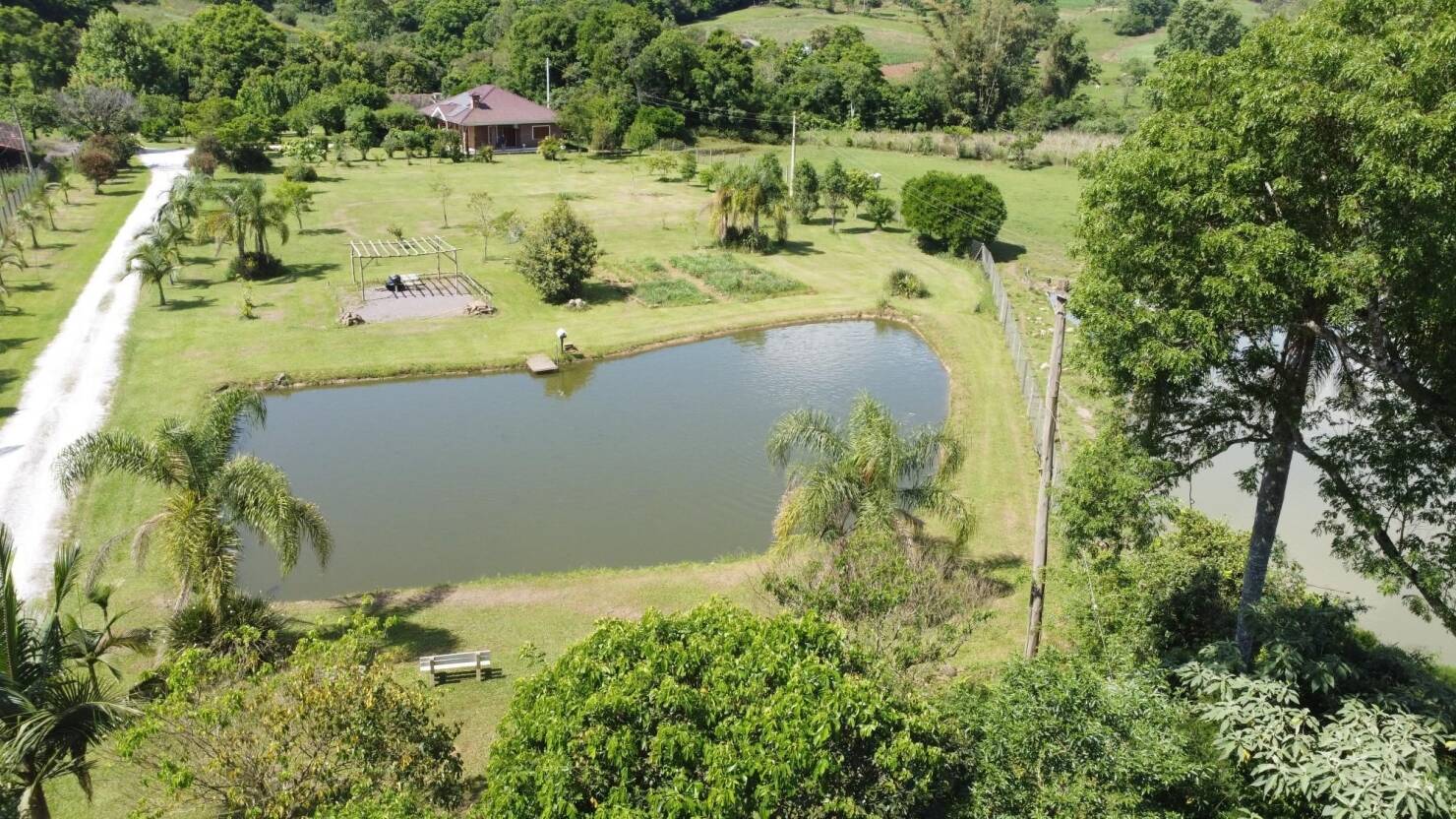 Chácara, 3 quartos, 10000 m² - Foto 21