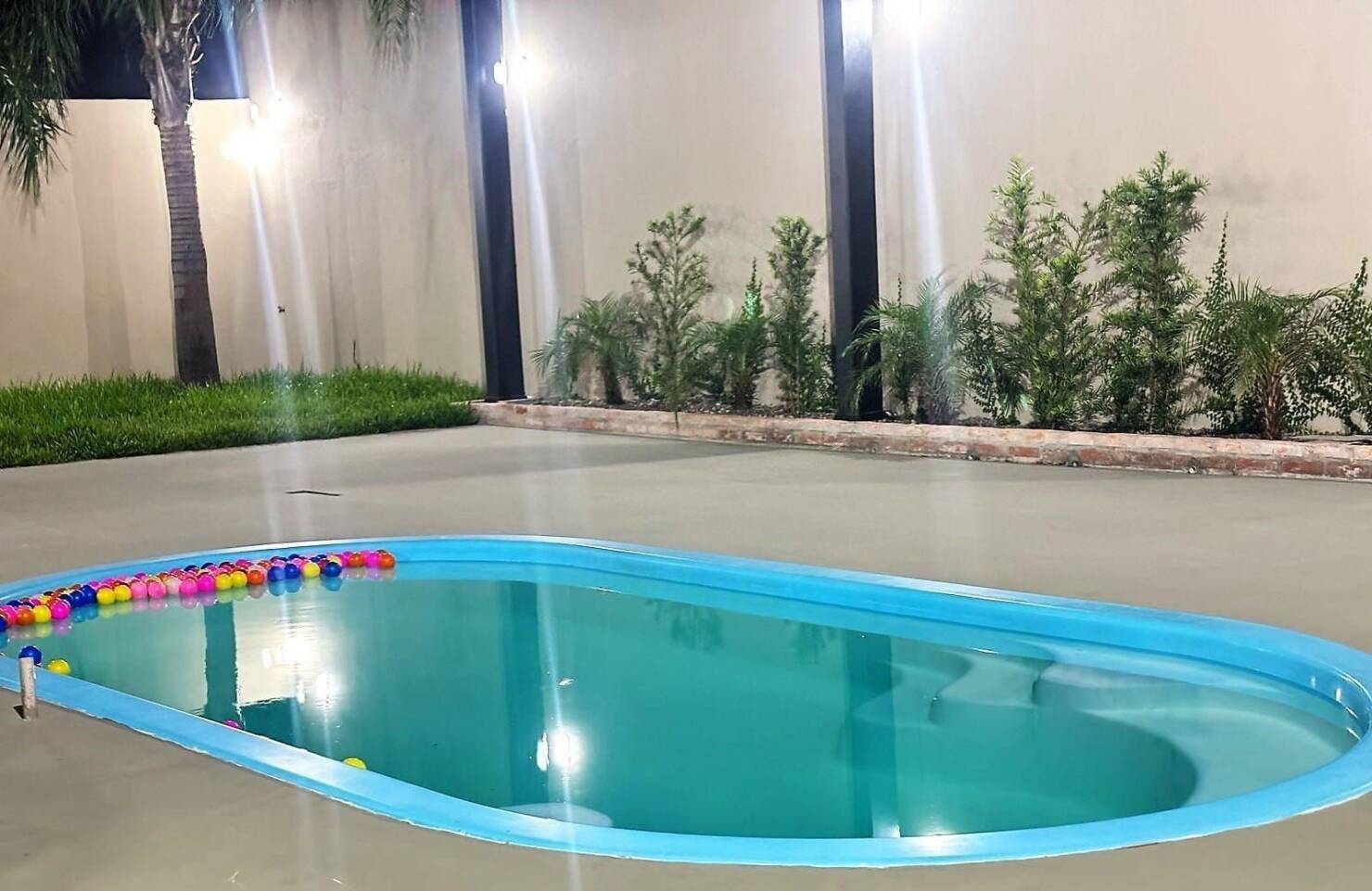 Casa à venda com 3 quartos, 222m² - Foto 8