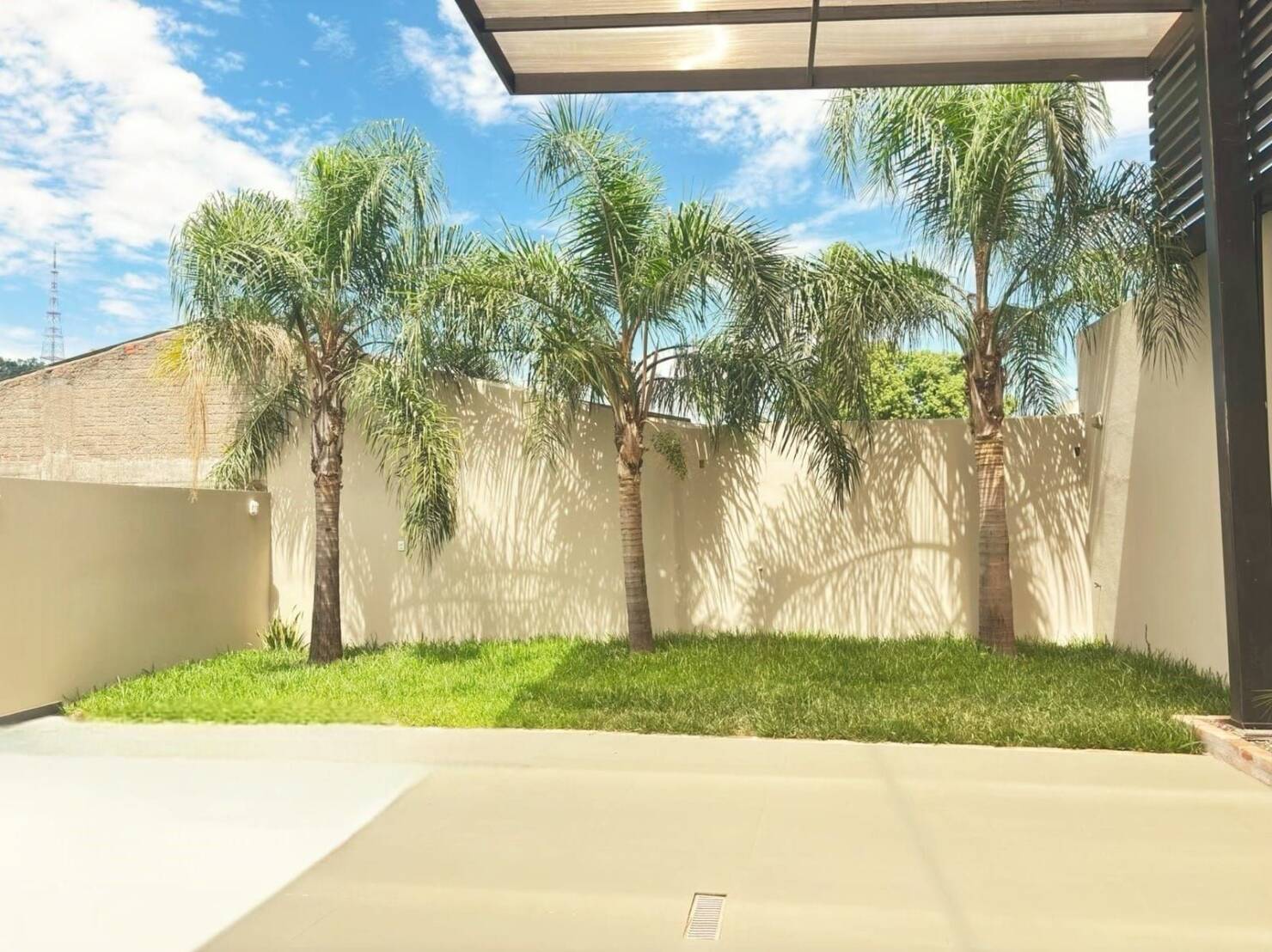 Casa à venda com 3 quartos, 222m² - Foto 9