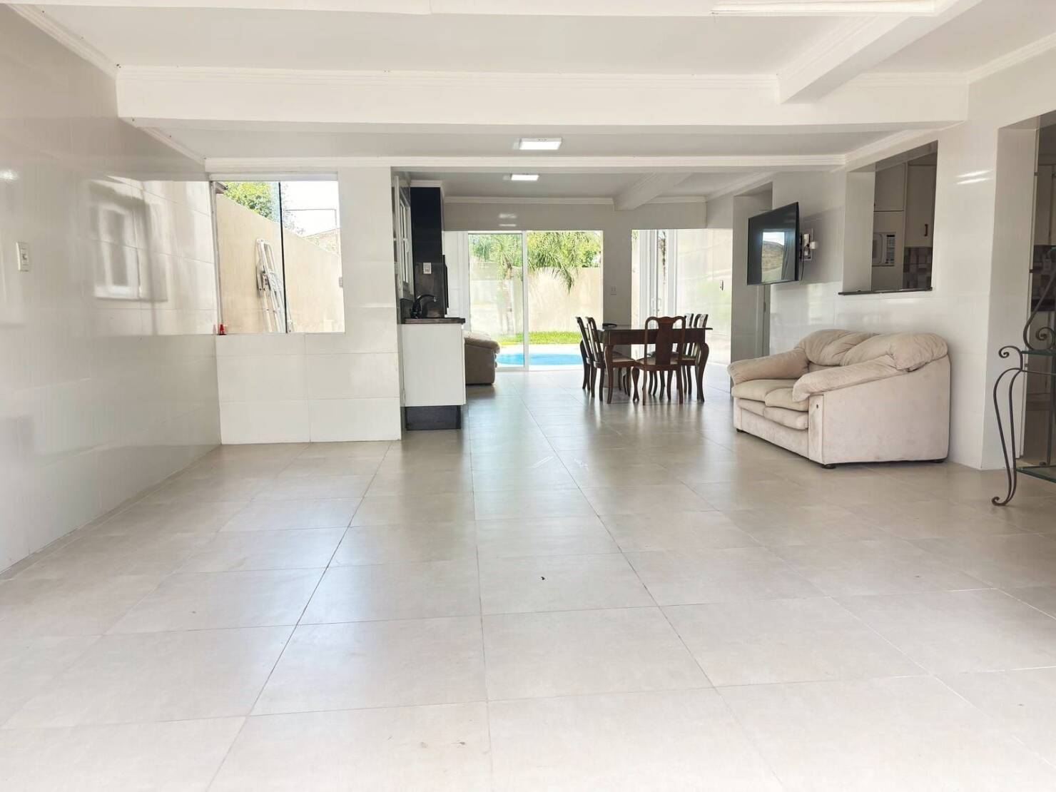Casa à venda com 3 quartos, 222m² - Foto 25