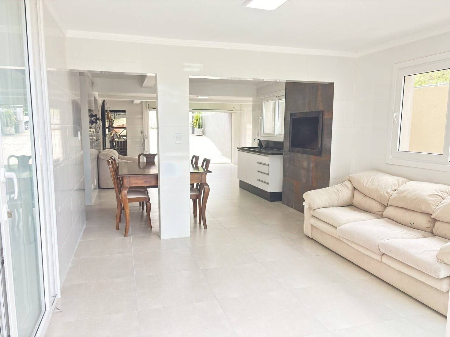Casa à venda com 3 quartos, 222m² - Foto 26
